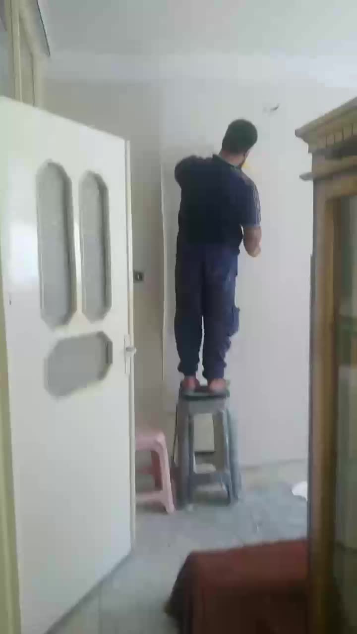 نصب بلکا و کاغذ دیواری در عبدل‌آباد