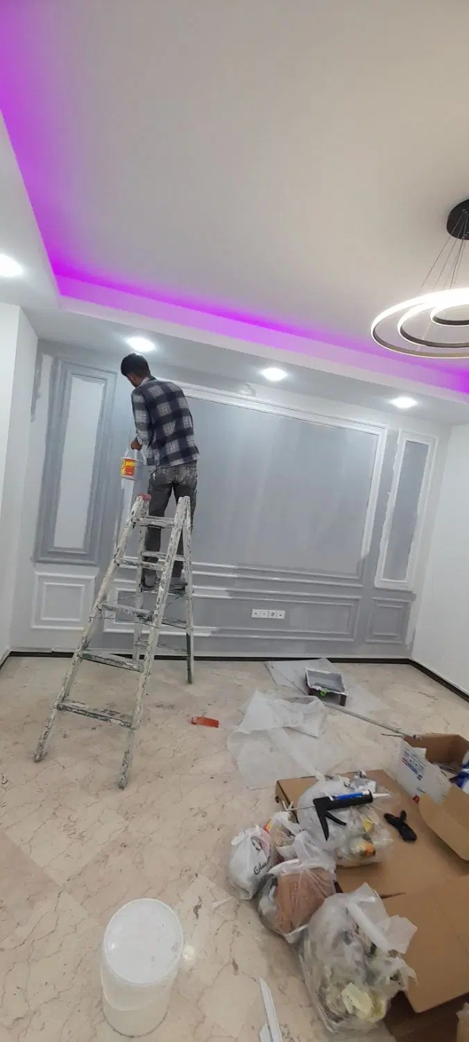 نقاش ساختمان در سنائی - تصویر 2