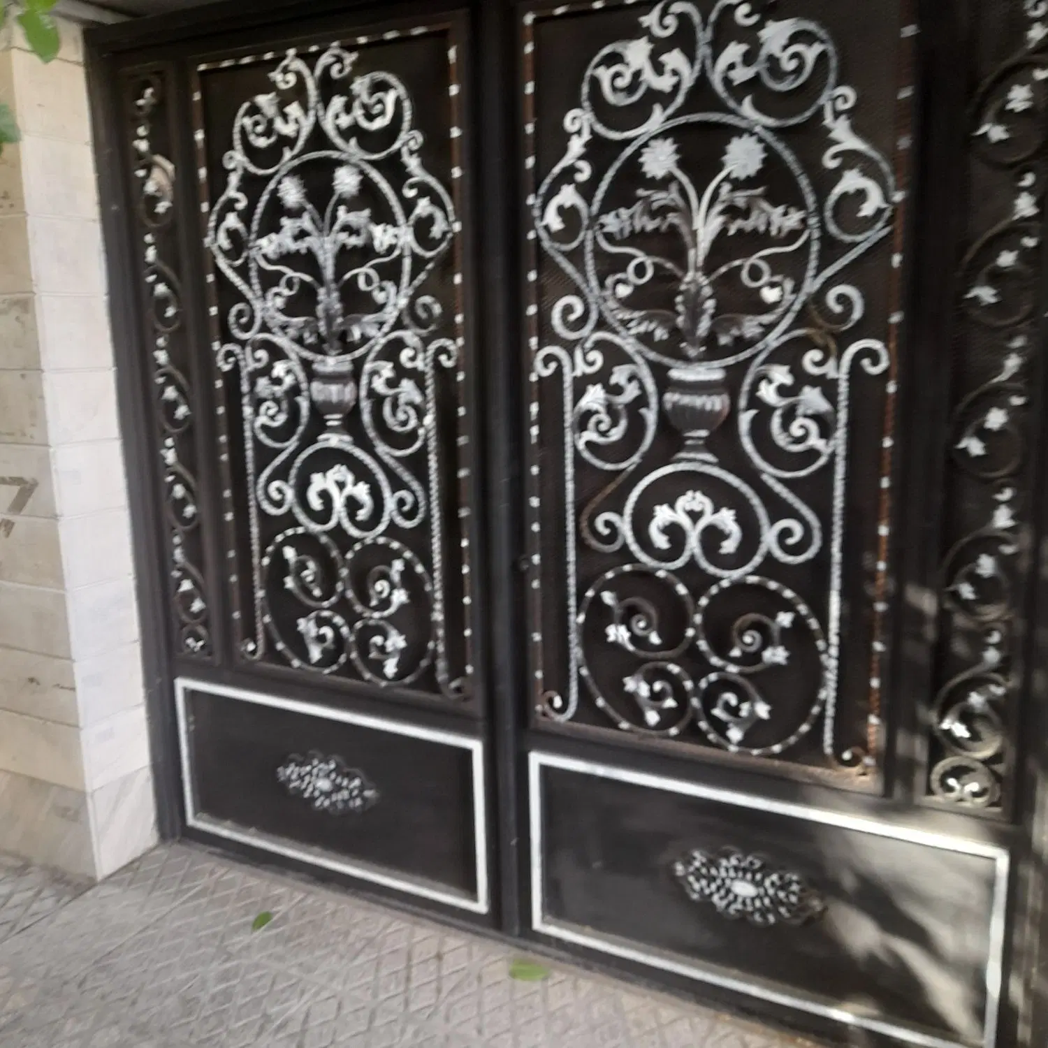 نقاش ساختمان در سنائی - تصویر 7