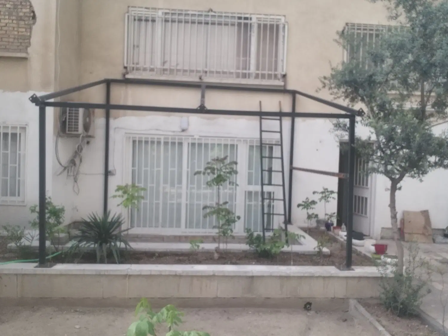 سایبان پارچه‌ای در ولنجک - تصویر 5