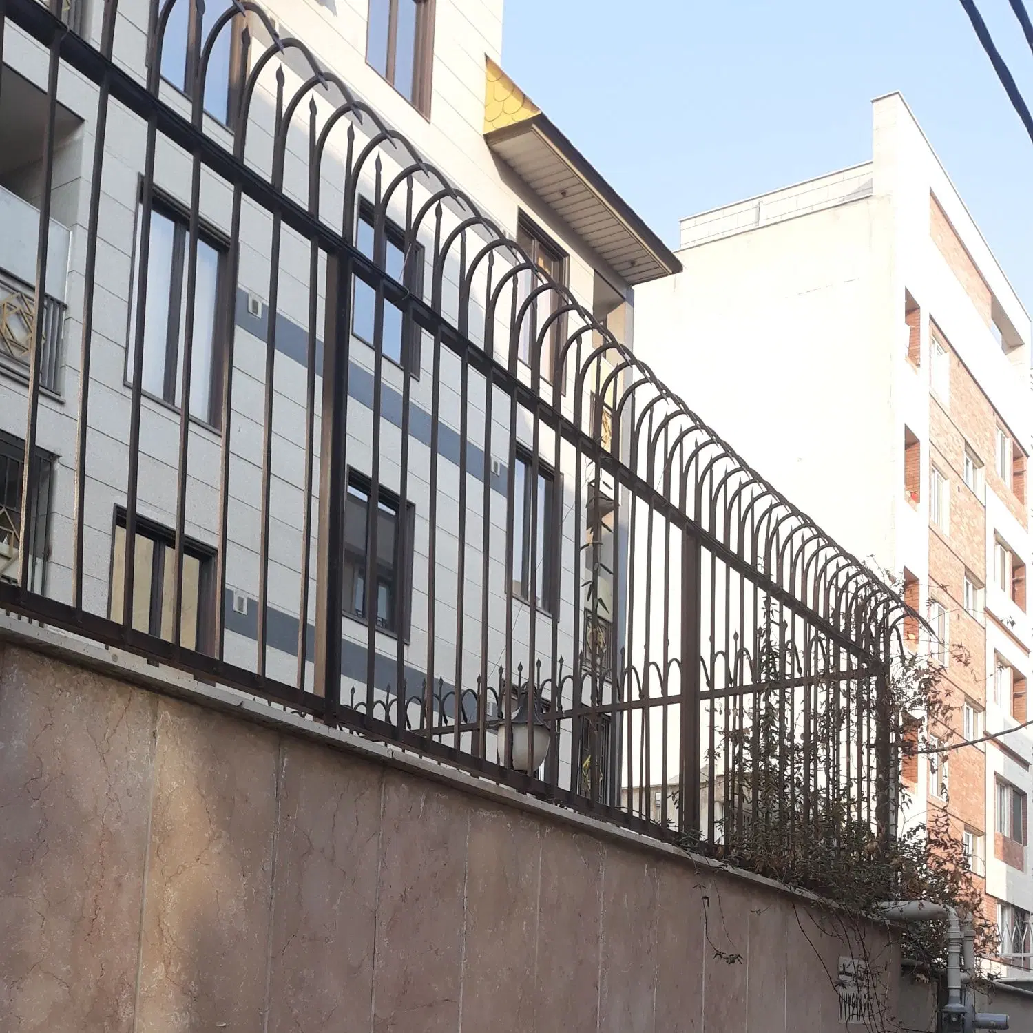 آهنگری و جوشکاری ساختمانی مهرگان - تصویر 8