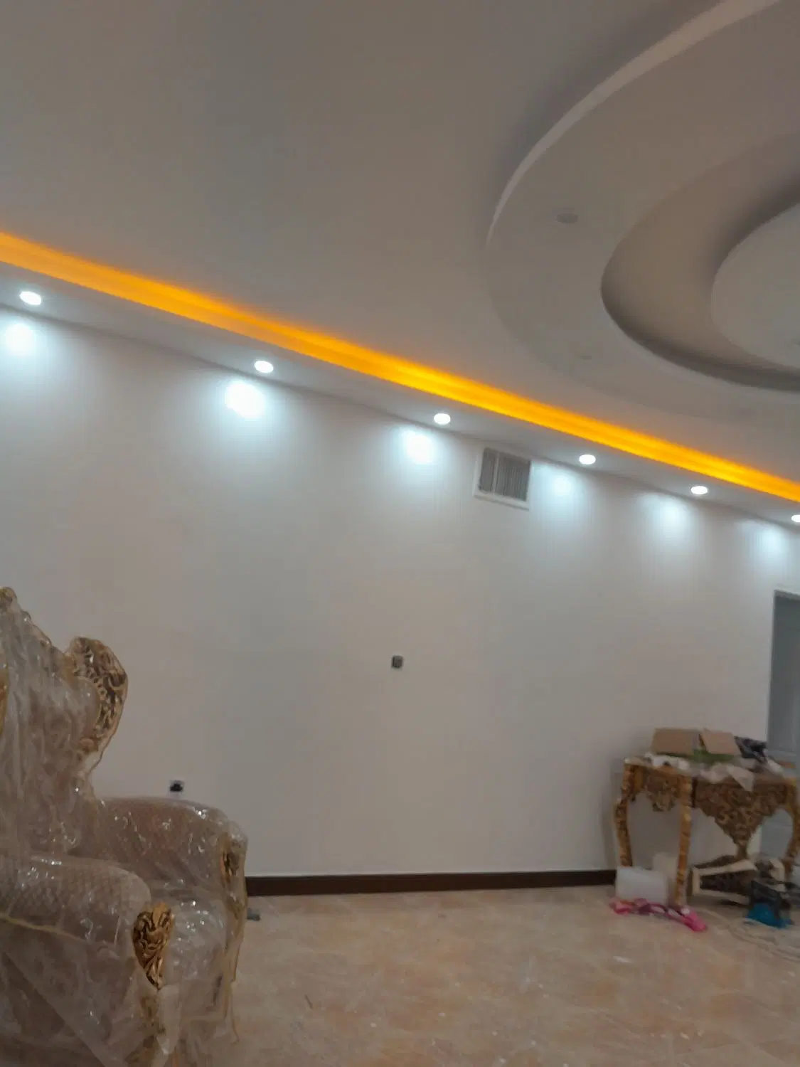 نقاش ساختمان در اتابک - تصویر 3