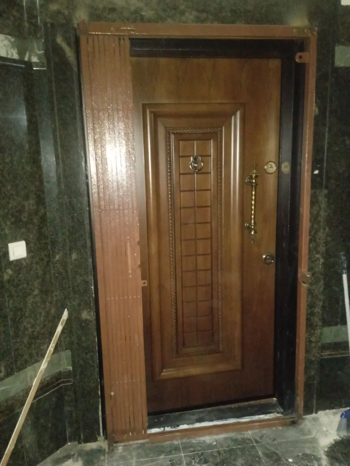 نصب و تعمیر درب ضدسرقت در نیروی هوایی (پیروزی) - تصویر 5