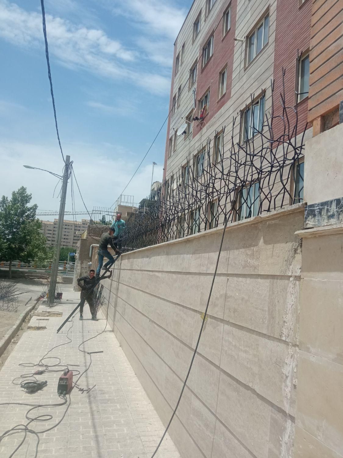 نرده و حفاظ آهنی در صالح‌آباد شرقی - تصویر 6