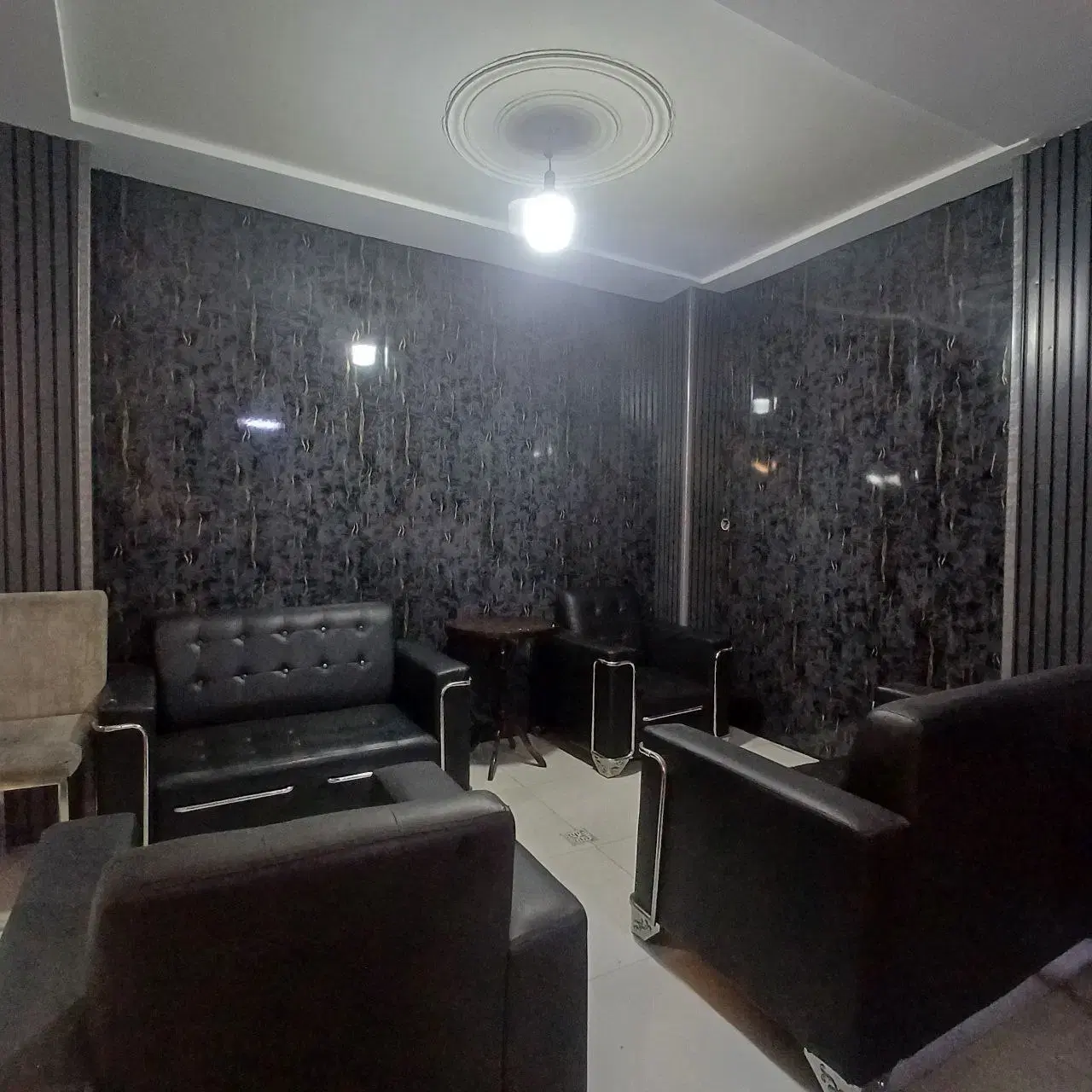 نصب دیوارپوش و پارکت در فلاح - تصویر 4