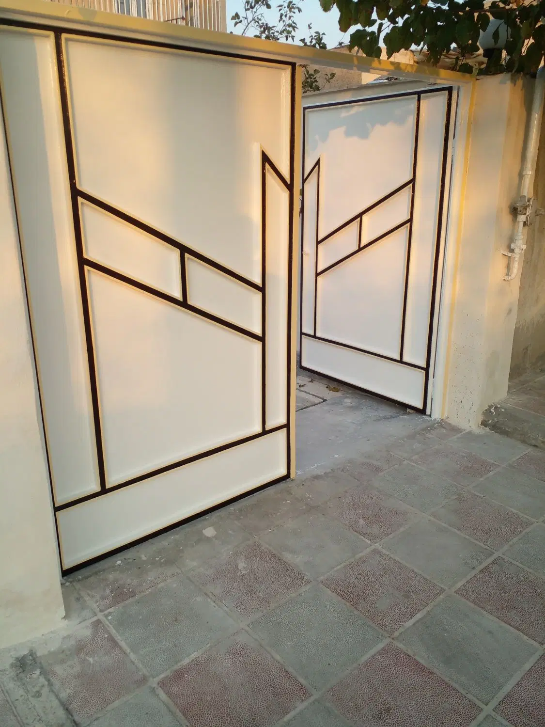 نقاش ساختمان در جنت‌آباد - تصویر 5
