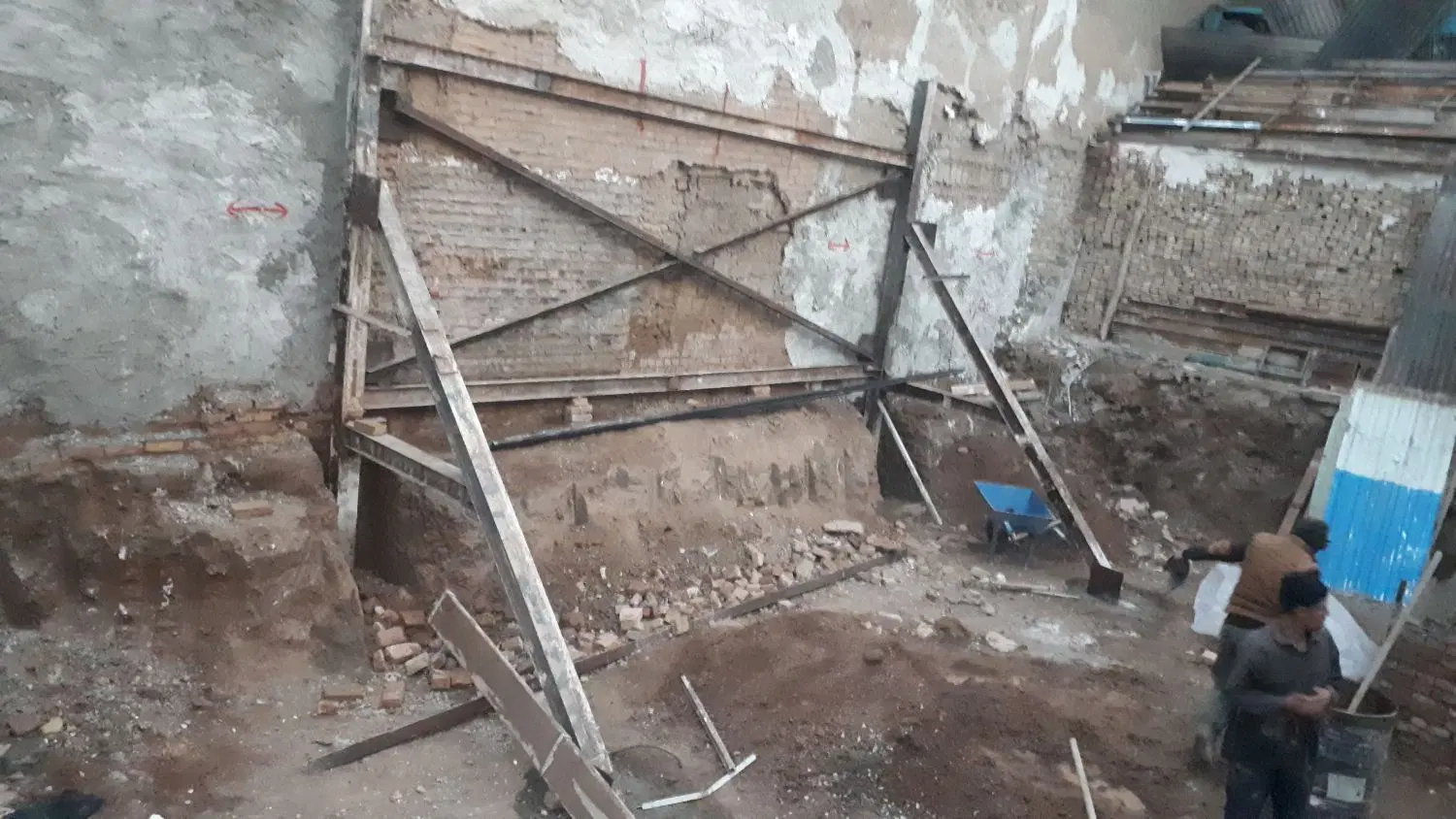 بازسازی و تعمیرات ساختمان در جمال‌زاده - تصویر 9