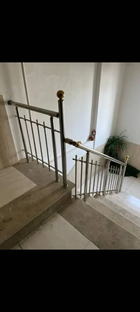 ساخت و نصب نرده استیل در حکمت - تصویر 2