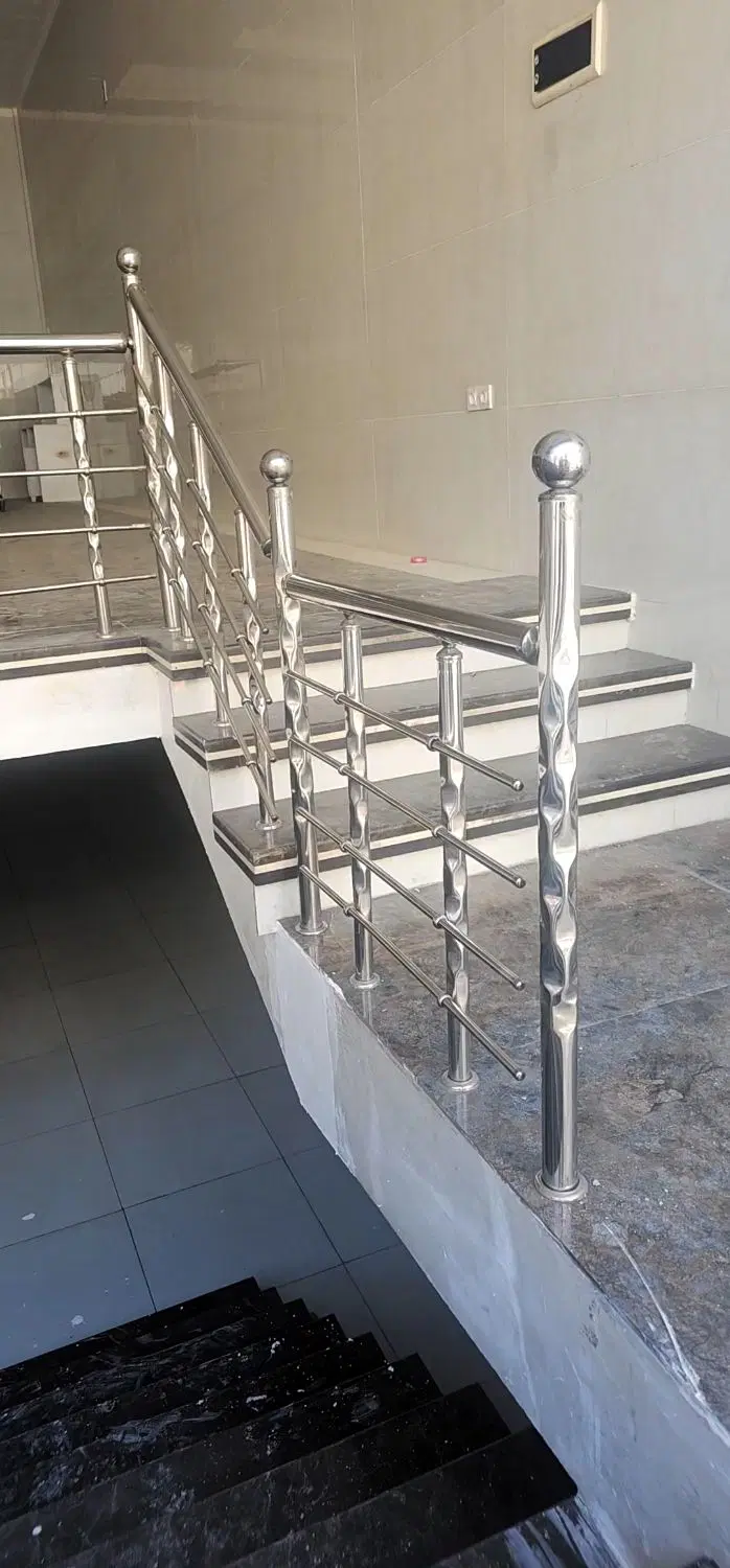 ساخت و نصب نرده استیل در حکمت - تصویر 7