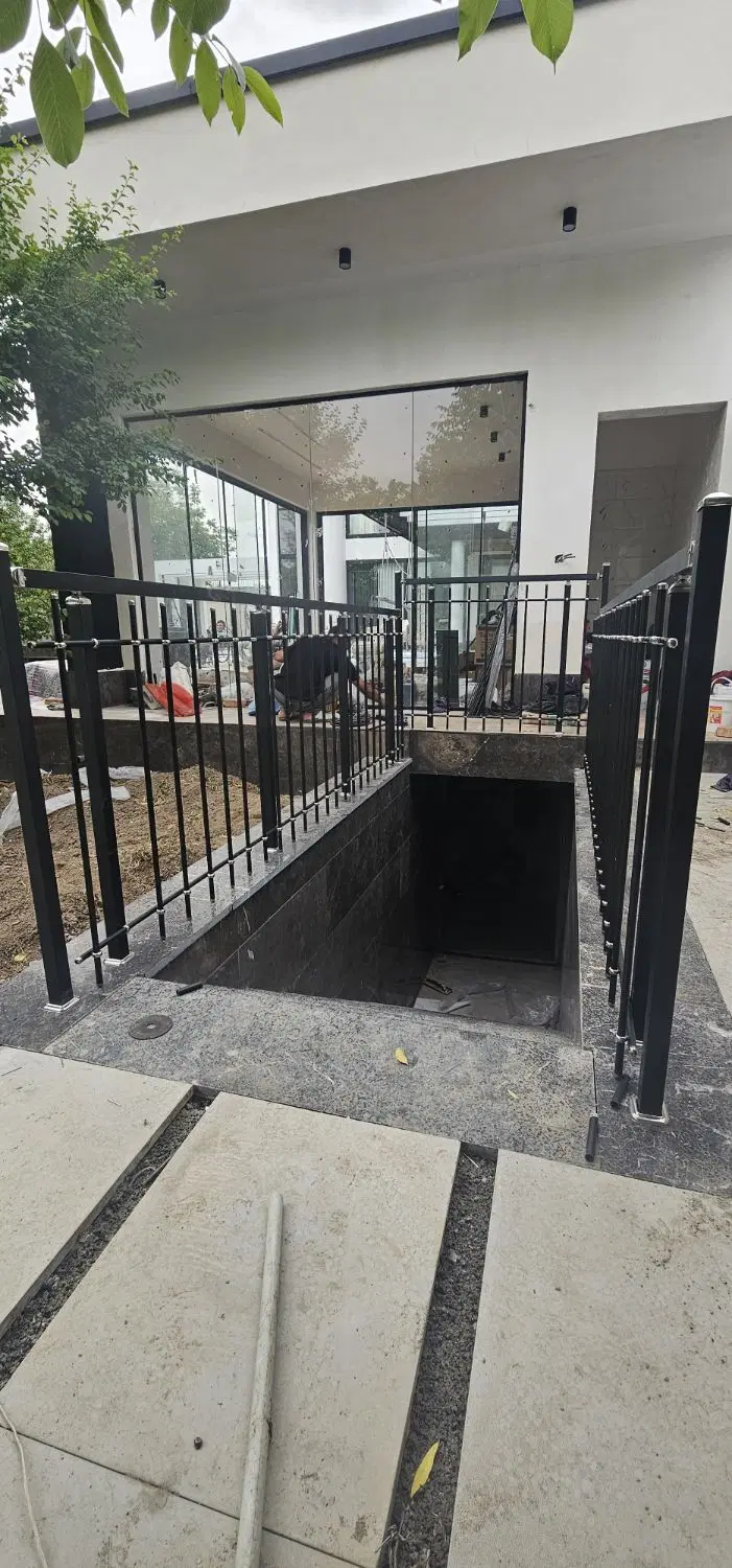 ساخت و نصب نرده استیل در حکمت - تصویر 9