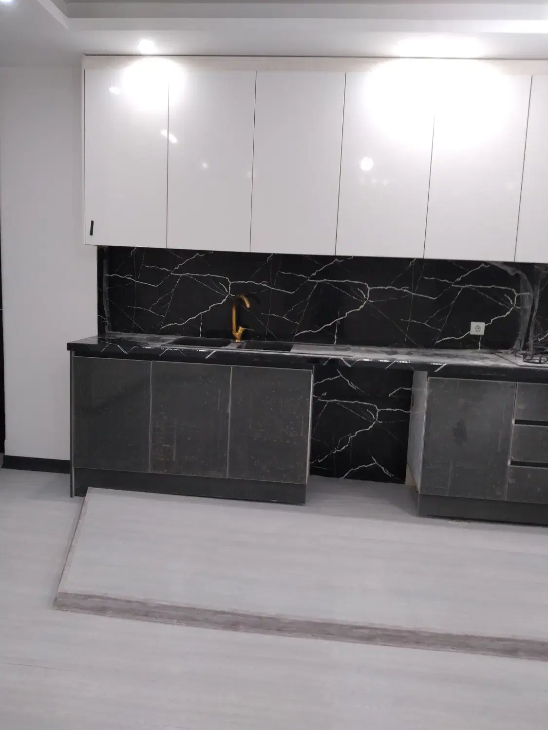 نصب کفپوش و پارکت در جنت‌آباد مرکزی - تصویر 6