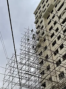 داربست فلزی استوار
