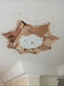 گچکاری و کاشی‌کاری در جنت‌آباد شمالی