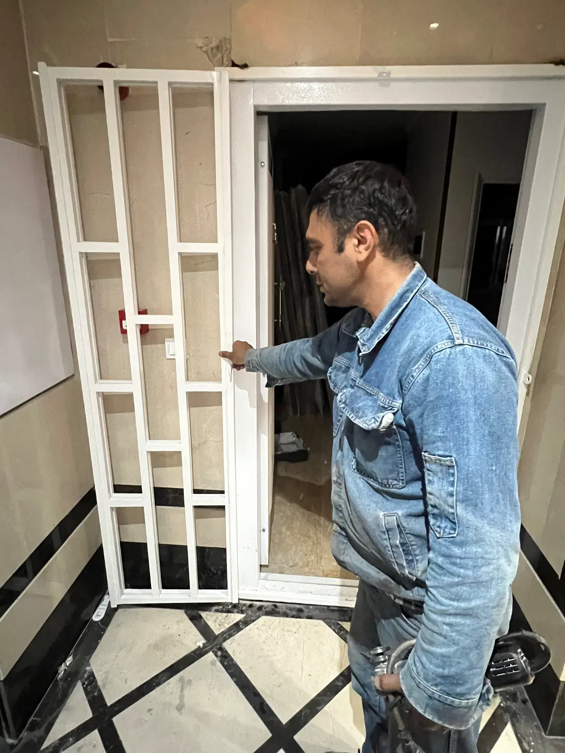 ساخت درب و حفاظ تاشو در حکیمیه - تصویر 2