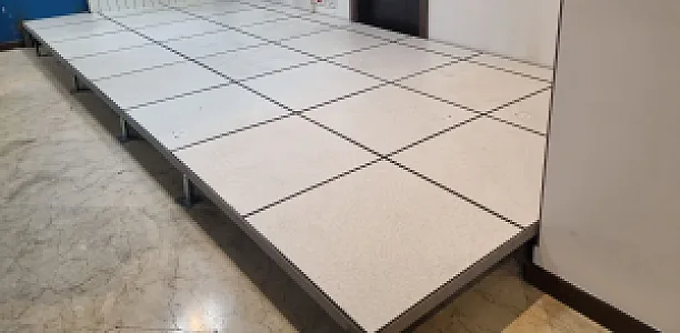 اجرای کف کاذب در پارک شهر