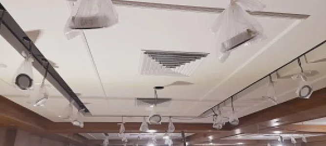 نقاش ساختمان در تجریش