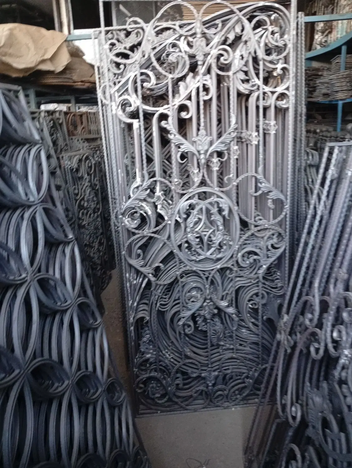 درب و حفاظ فلزی در جوانمردان - تصویر 2
