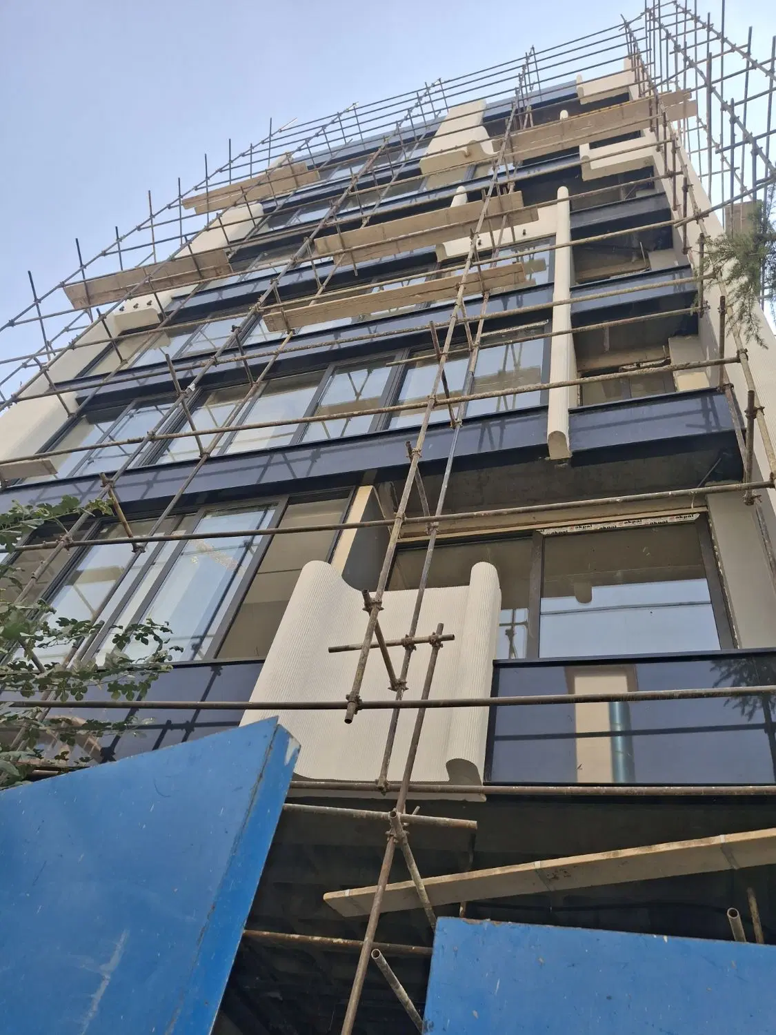 آهنگری نما در شادآباد - تصویر 4