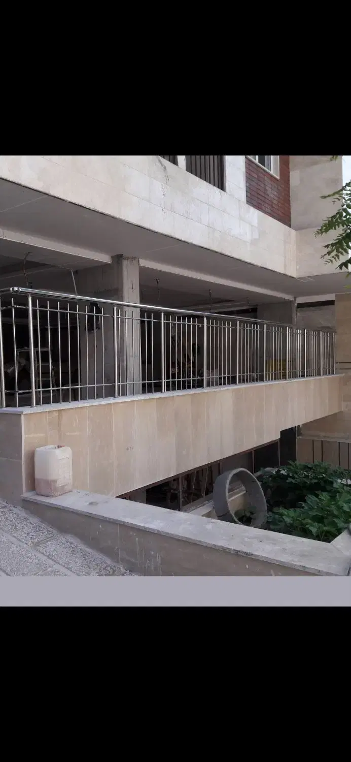 نرده و حفاظ استیل در شادآباد - تصویر 9