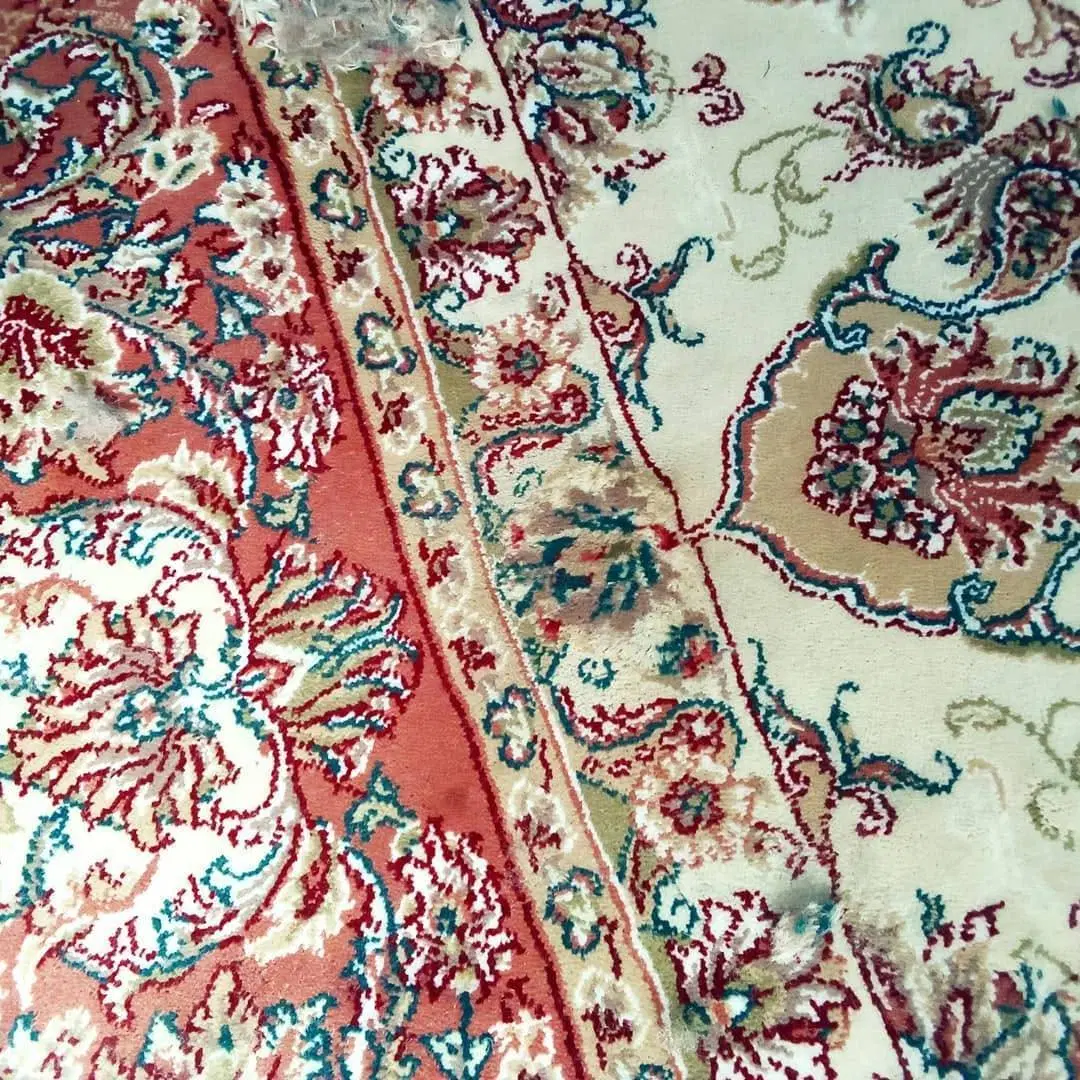 ترمیم و رفوگری فرش سوخته در پاسداران - تصویر 4
