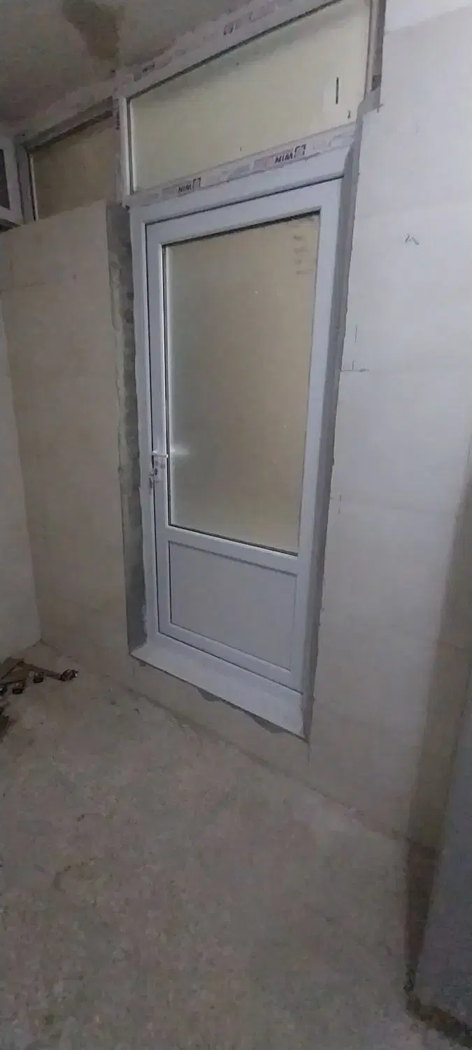 تعمیرات درب و پنجره پی‌وی‌سی در شهرک چیتگر - تصویر 9