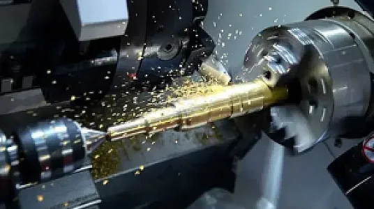 تراشکاری و آهنگری فتح