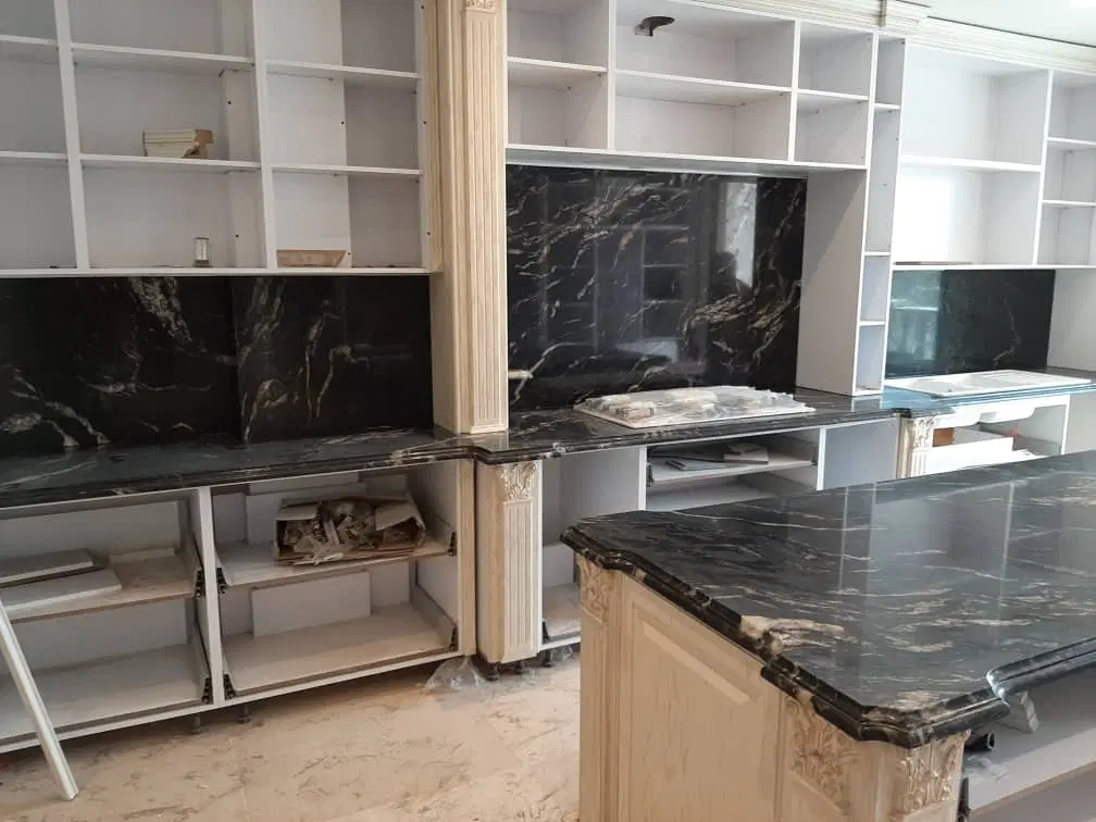 نجاری و کابینت‌سازی در باغ فیض