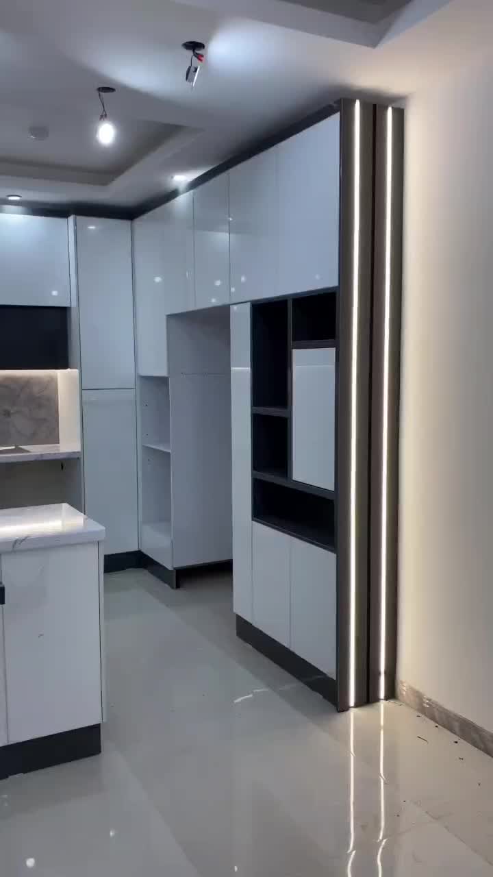 بازسازی ساختمان بیگی