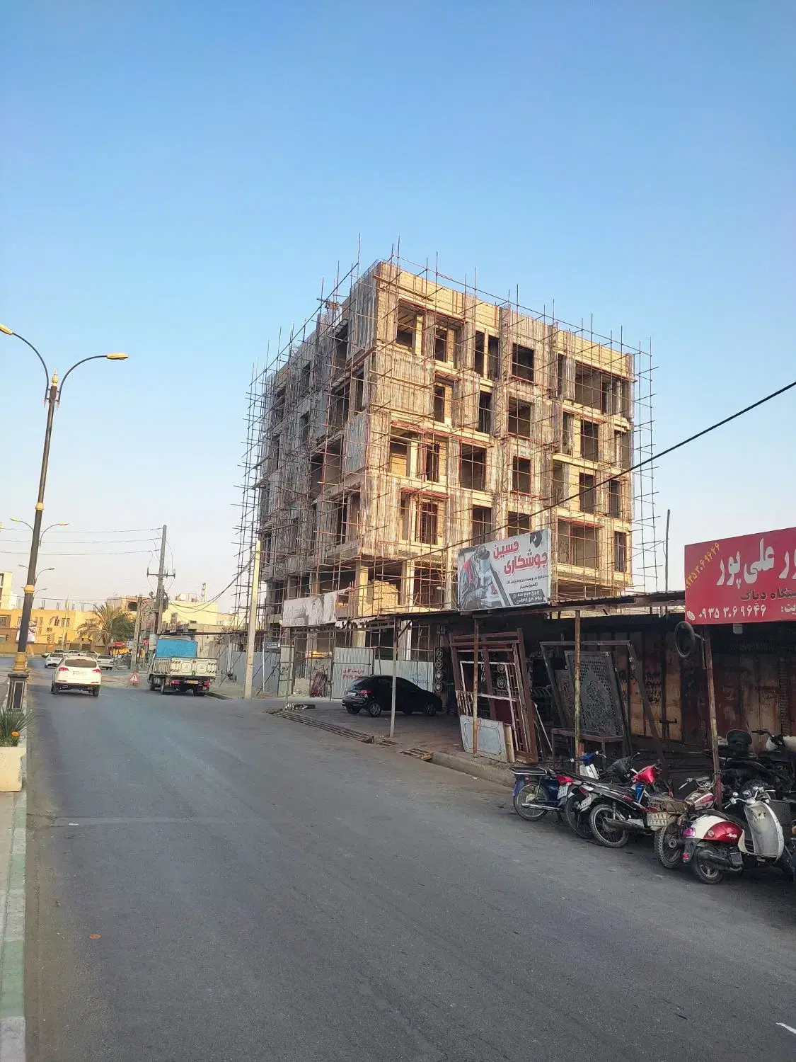 شاستی‌کشی و رابیتس‌کاری نما در سردارجنگل - تصویر 5
