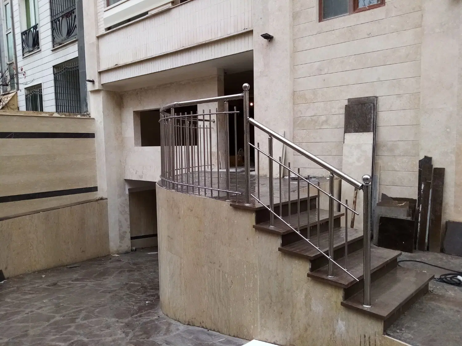 اریس نرده - تصویر 3