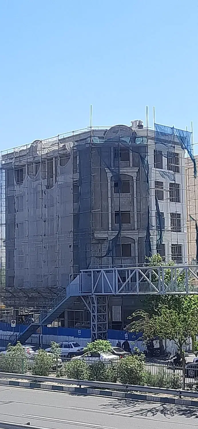 جوشکاری و شاسی‌کشی نما در ولنجک - تصویر 3