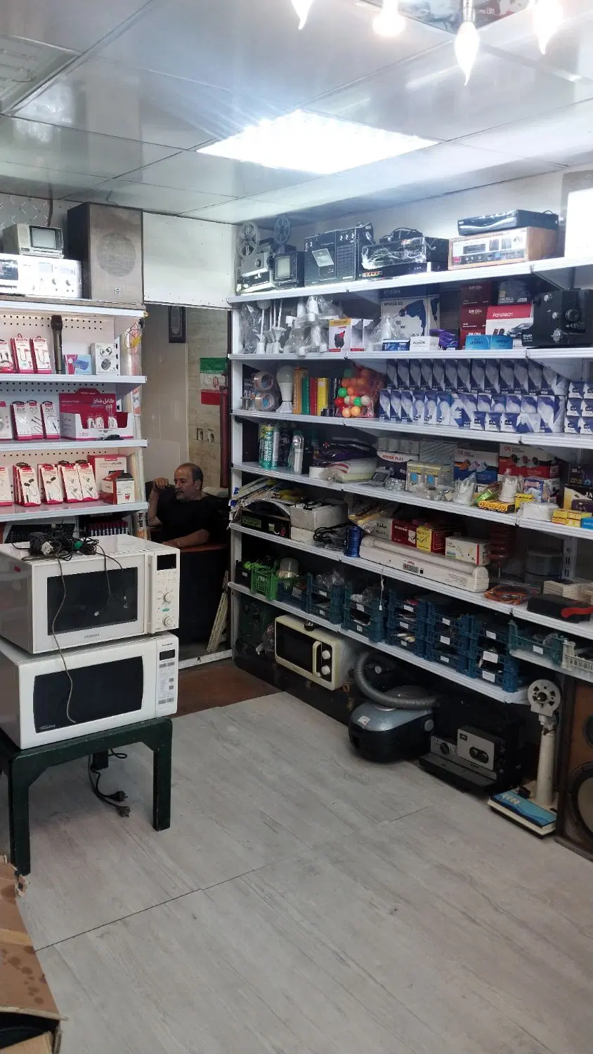برقکار ساختمان در بلوار کشاورز