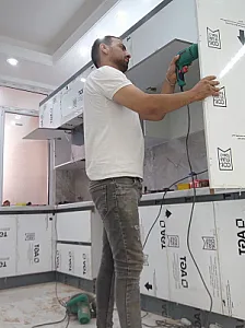 دکتر کابینت در پیروزی
