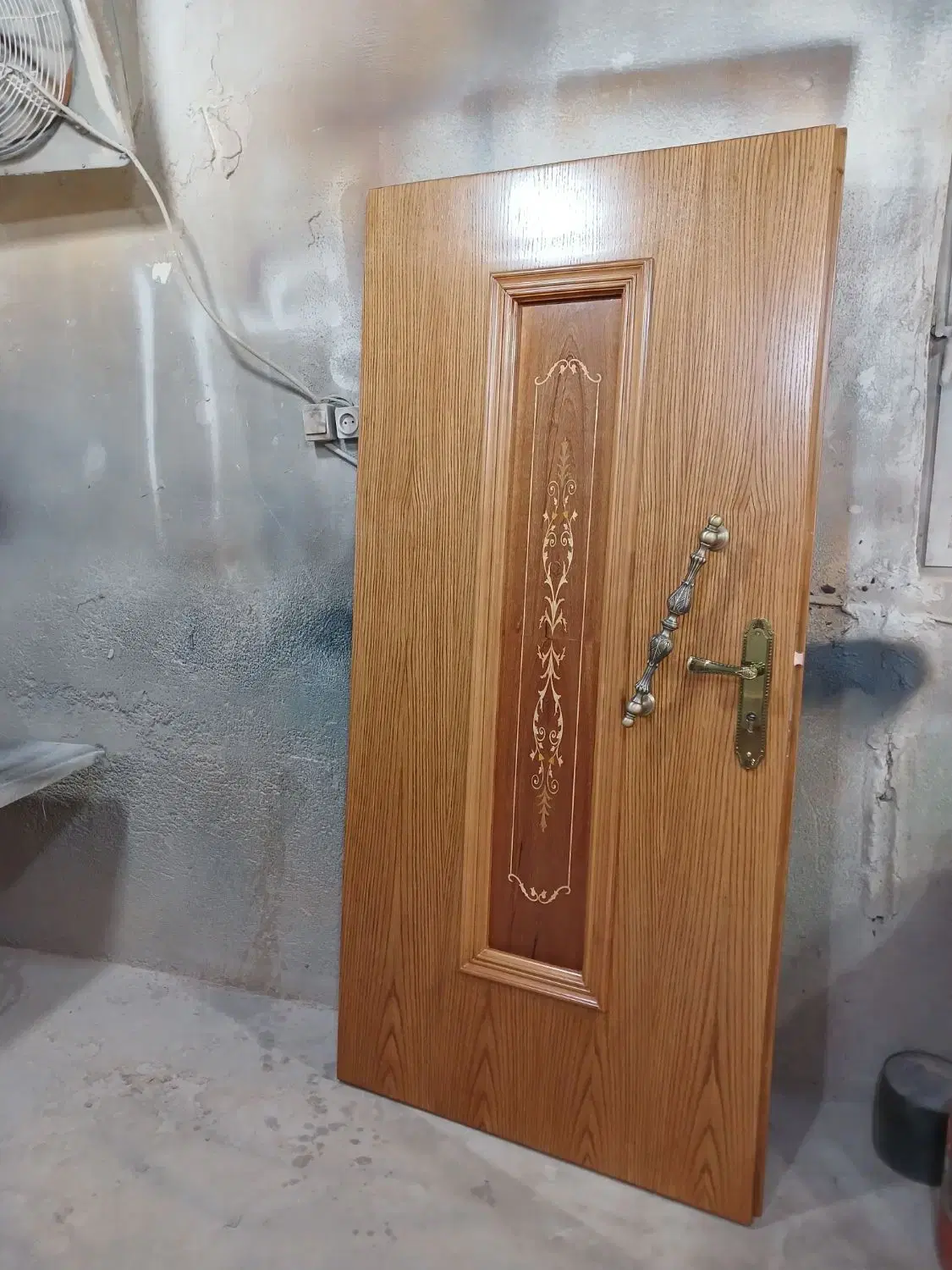 رنگکاری چوب در استخر - تصویر 4