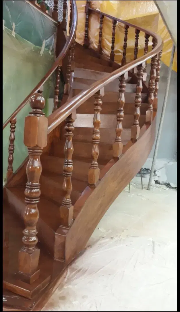 رنگکاری چوب در استخر - تصویر 5