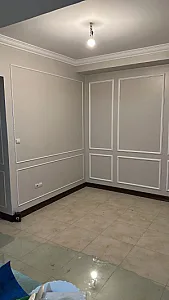 نقاش ساختمان در بهمن‌یار