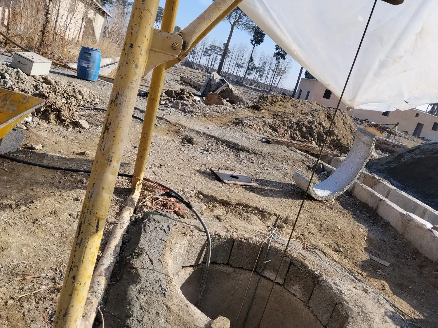 چاه‌کنی و مقنی‌گری در سعادت‌آباد - تصویر 4