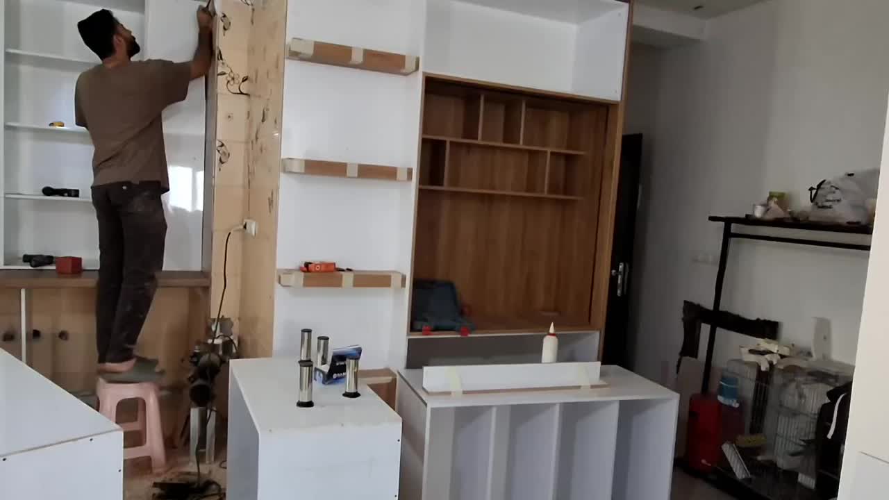 نصب و تعمیر کابینت و کمد دیواری در شکیبا