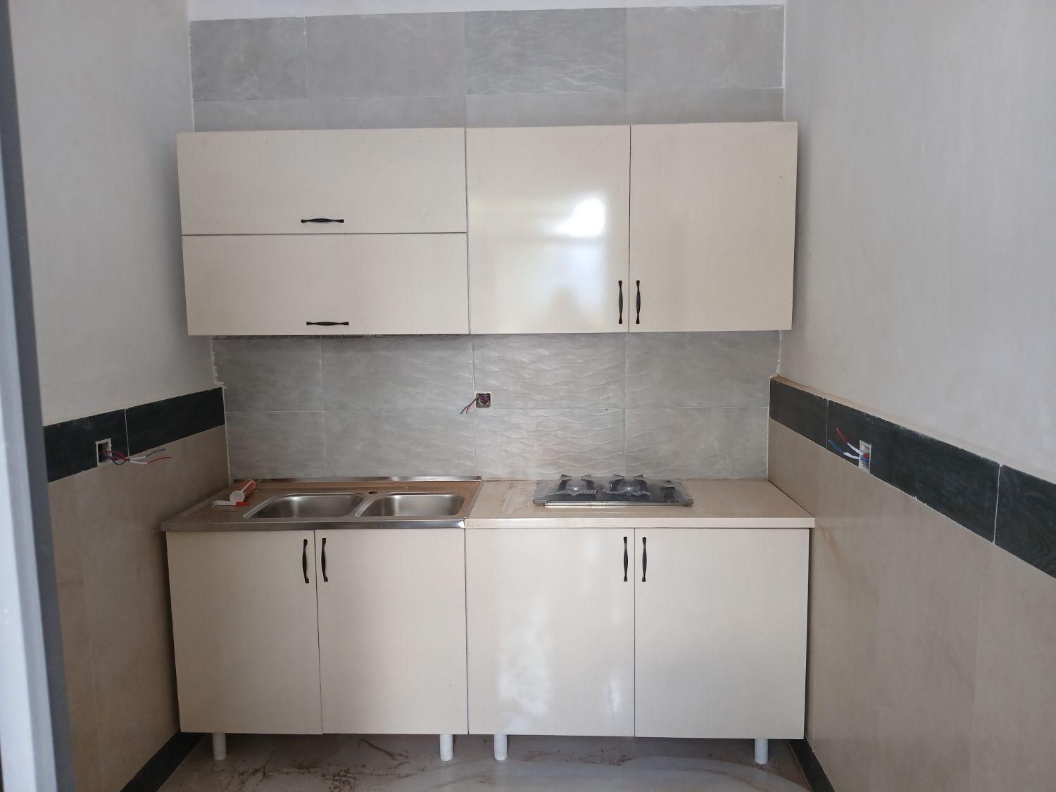 نجاری و نصب کابینت در استخر - تصویر 7
