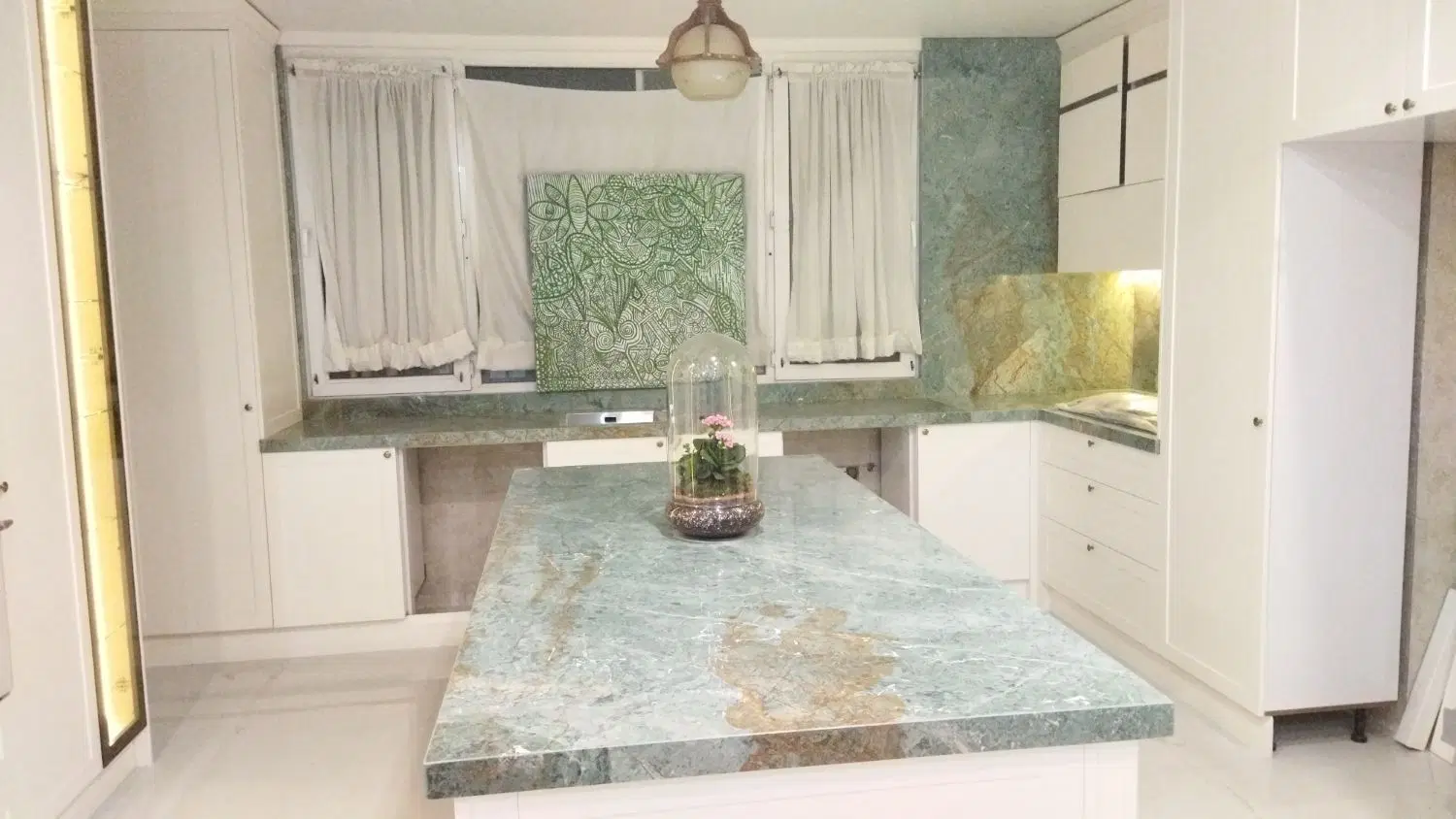 ساخت و تعمیر کابینت و کانتر کورین در اراضی عباس‌آباد - تصویر 3