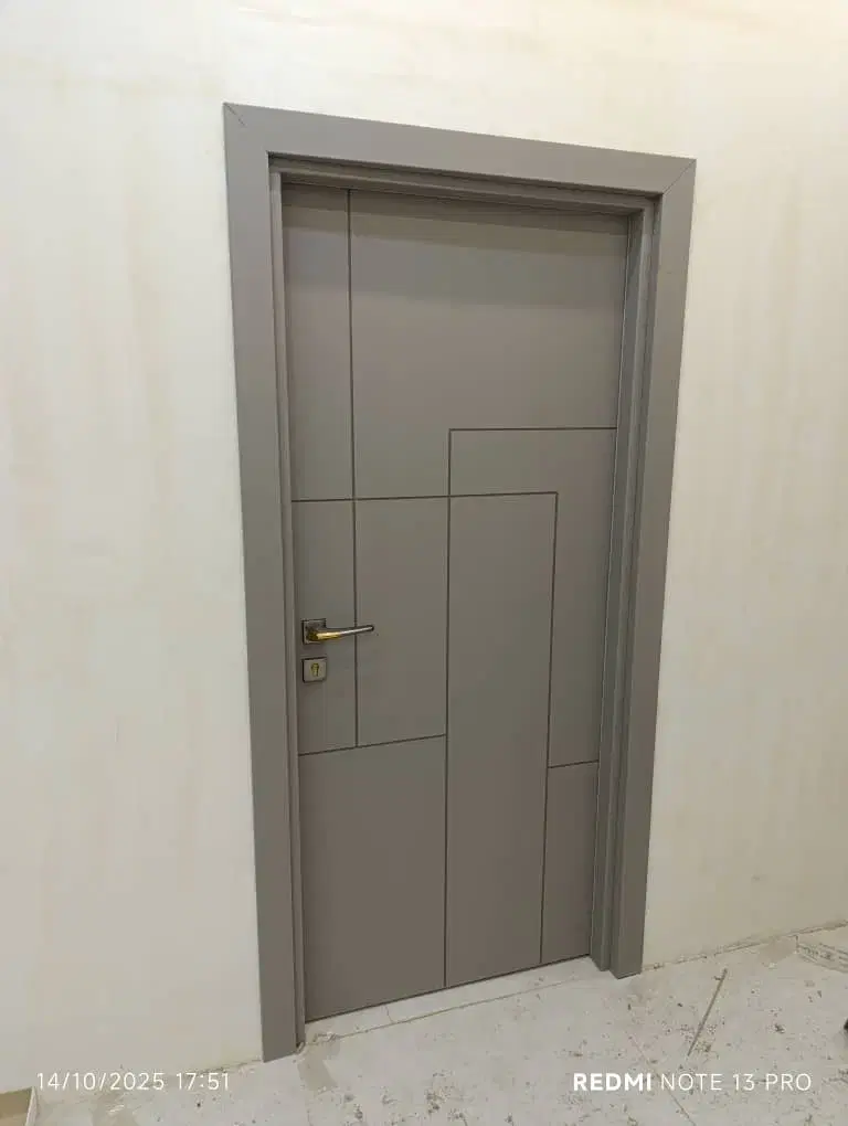 نصب درب چوبی در جنت‌آباد شمالی - تصویر 2