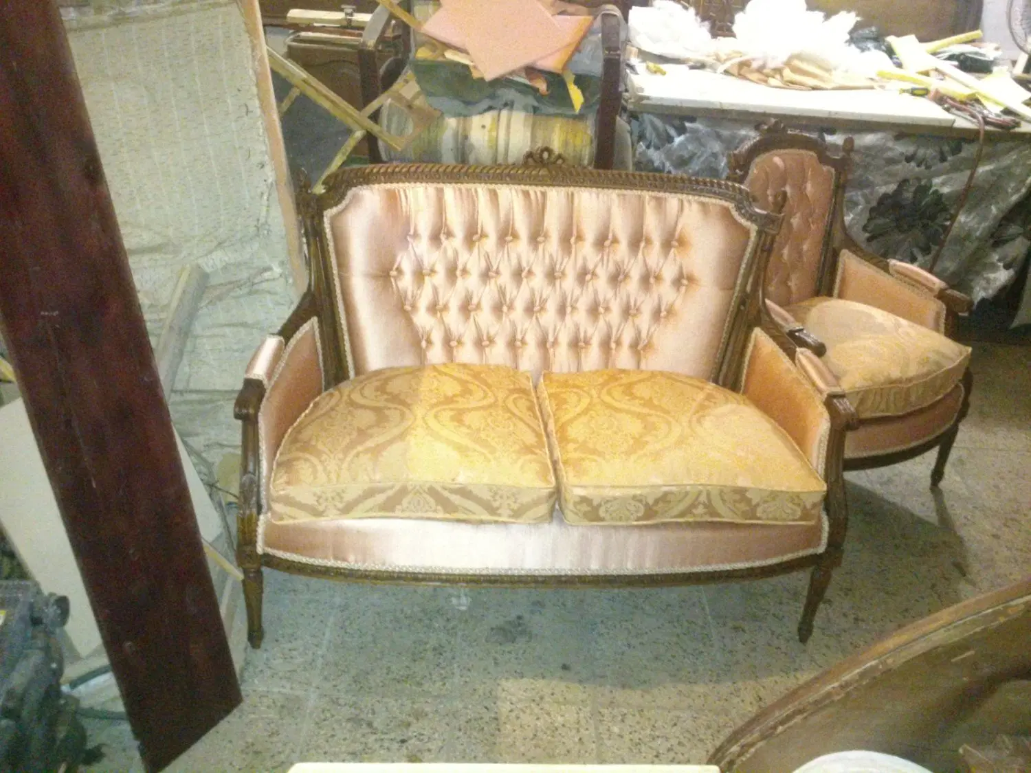 نجاری و رویه‌کوبی در نیاوران - تصویر 2