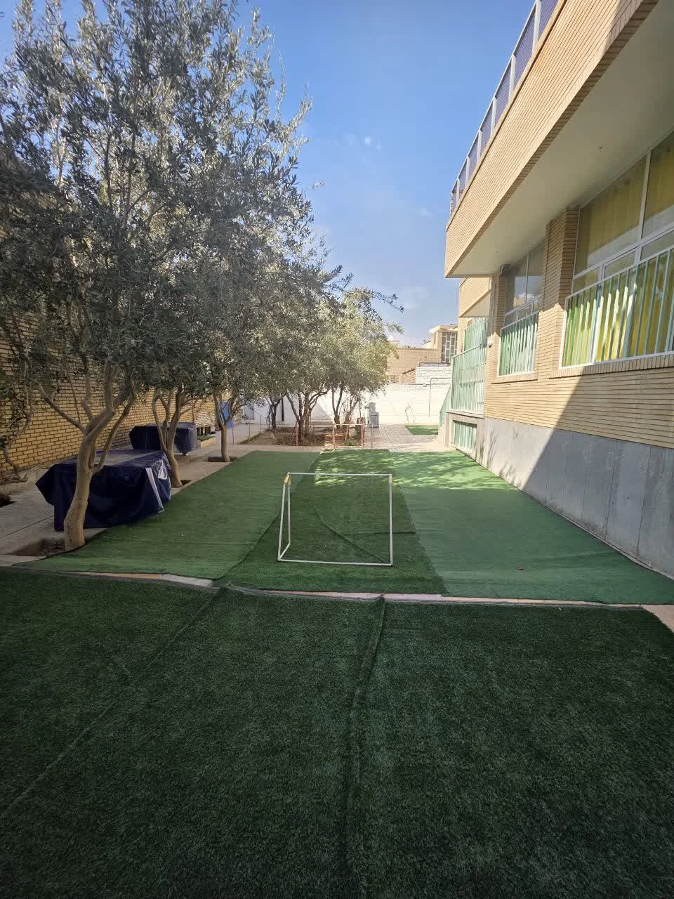 دبستان پسرانه نورموعود - تصویر 3