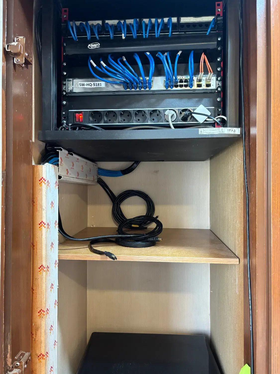 نصب دوربین مداربسته در اباذر - تصویر 4