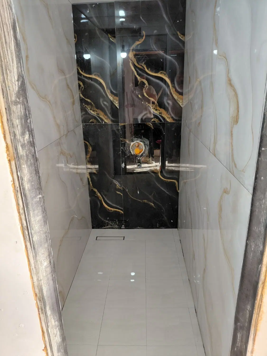 کاشی‌کاری و بازسازی در جنت‌آباد جنوبی - تصویر 2