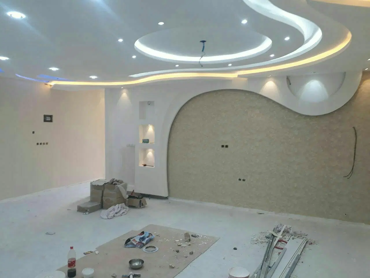 گچکاری و کناف‌کاری در میرداماد - تصویر 3