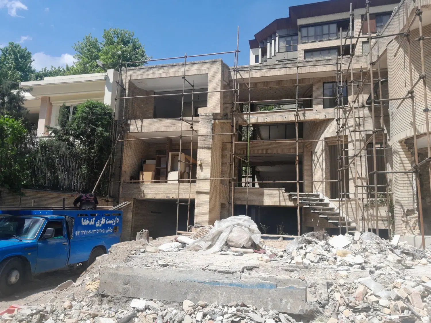 داربست‌بندی در پاسداران - تصویر 2