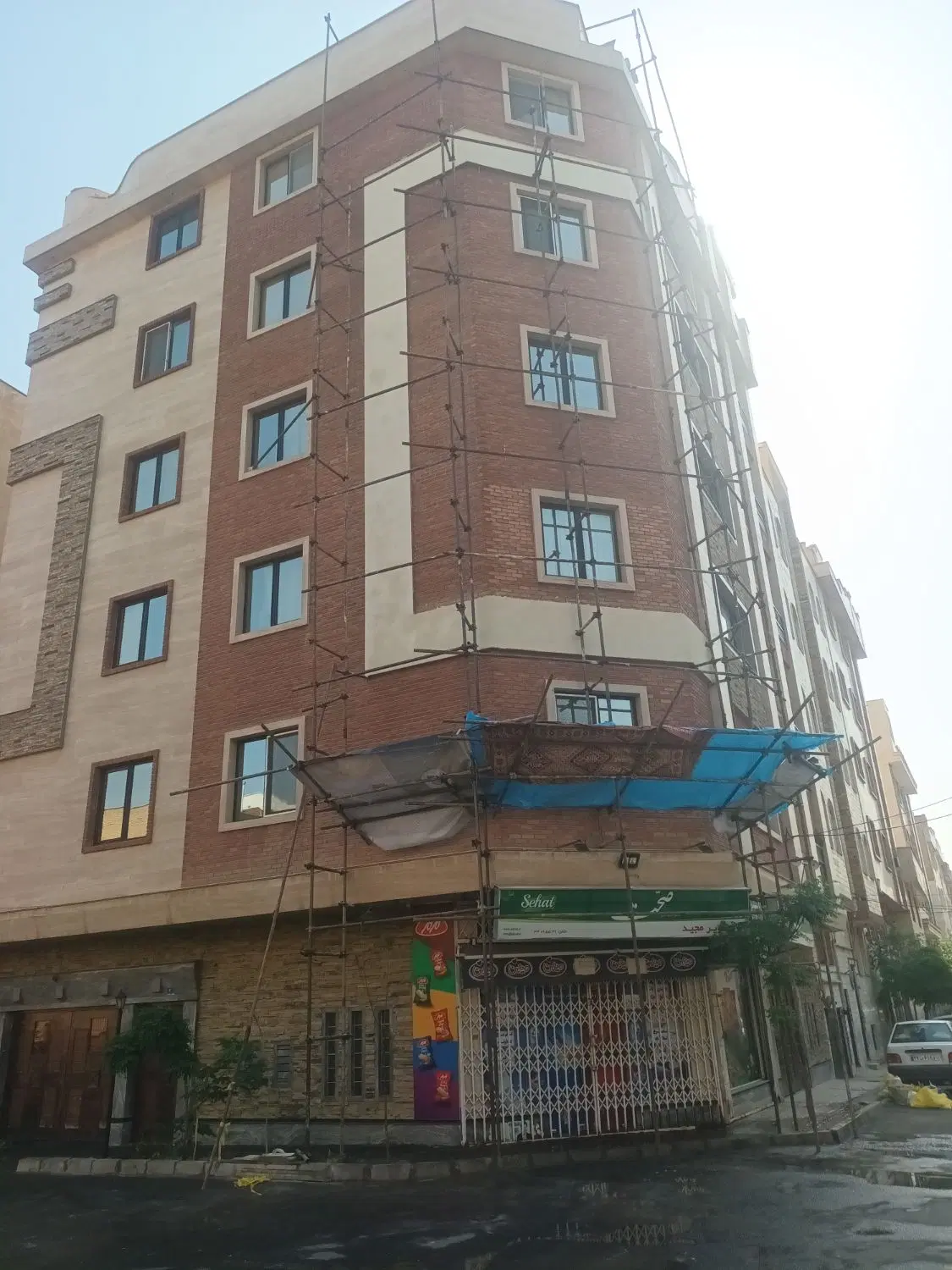 کاشی‌کاری و بنایی در فلاح - تصویر 4