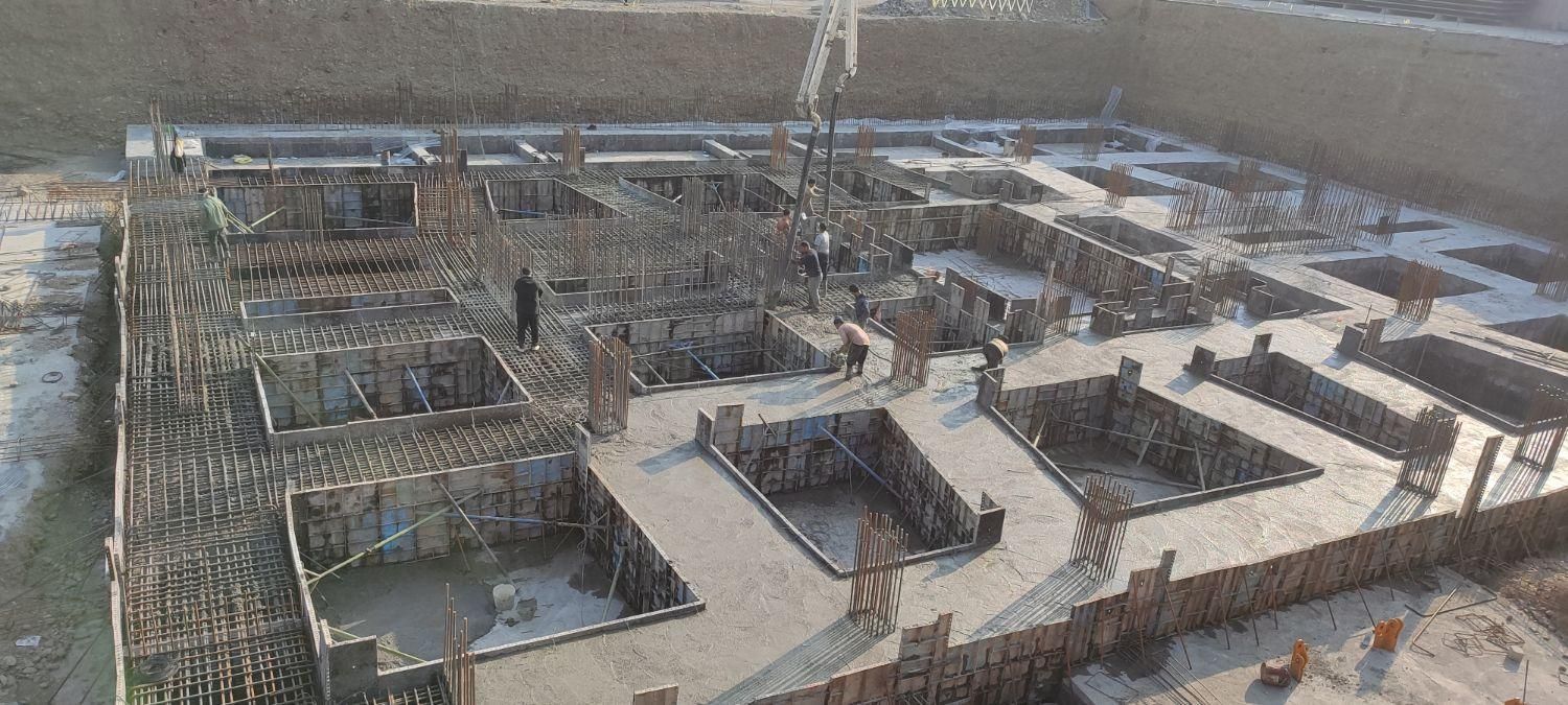 آرماتوربندی و قالب‌بندی در چیتگر شمالی - تصویر 11