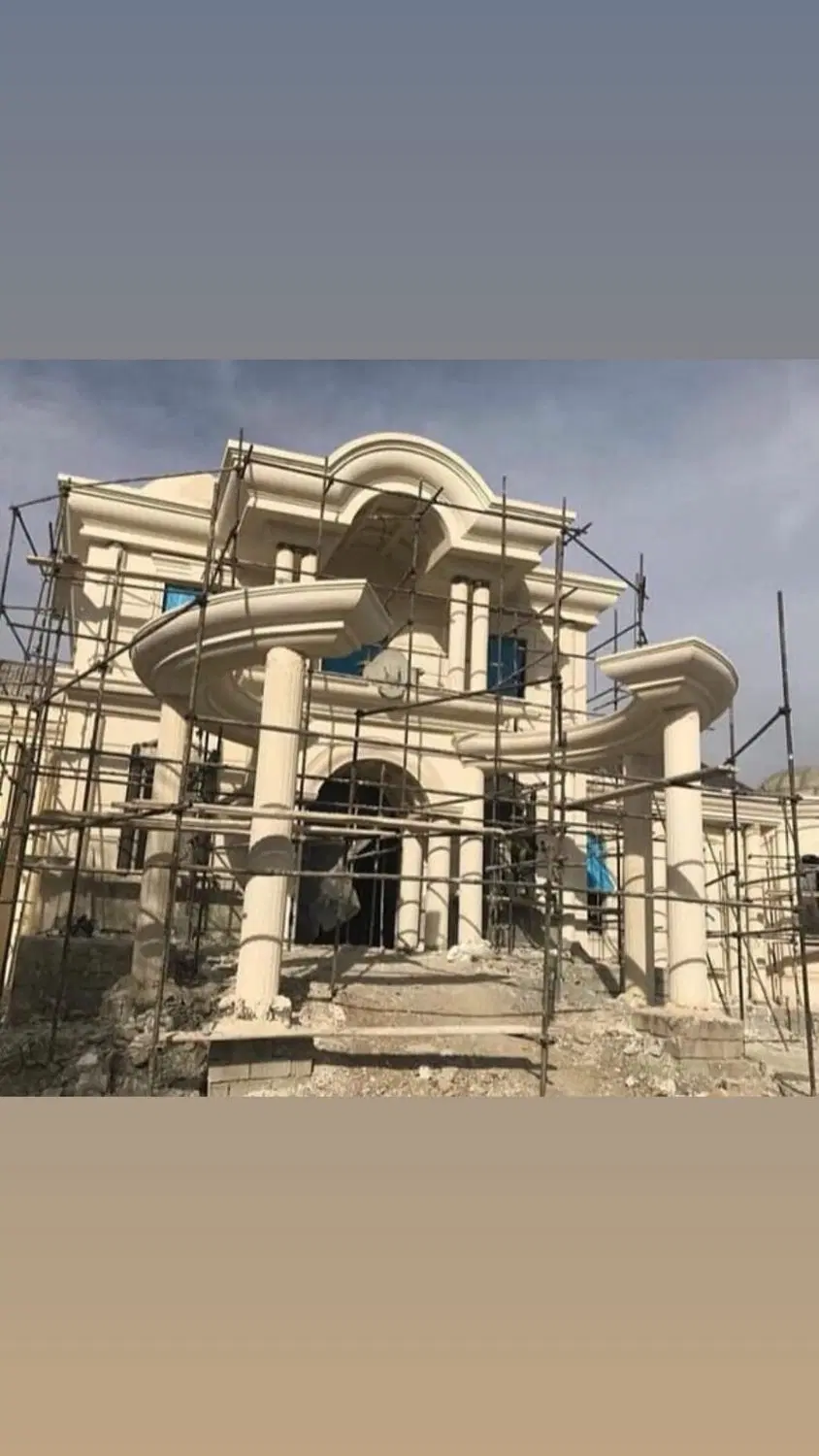 سیمان‌کاری و اجرای نمای رومی در شهرک چیتگر - تصویر 10